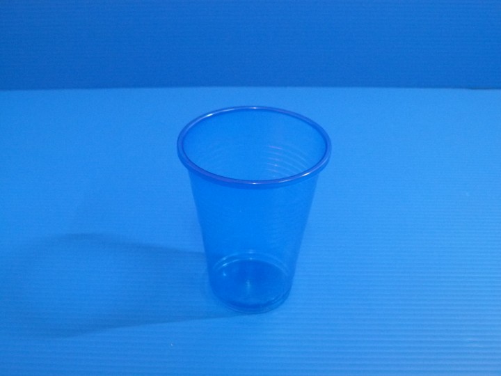 7oz Blue Plastic Cup